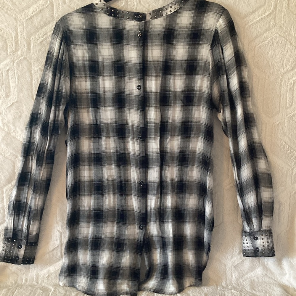 GUC    Miss Me Long Sleeve Top - Picture 7 of 13